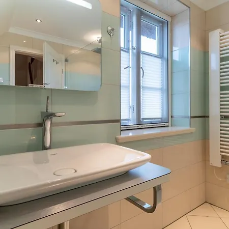 Casa de Férias Reetdachhaus Stormhus Boehl Reetdachhaus Stormhus Boehl Sankt Peter-Ording